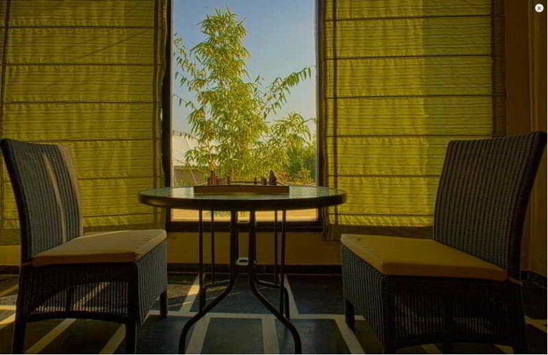 Hotel Golden Tusk