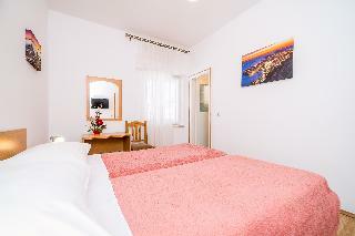Hotel Guest House Villa Nina