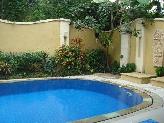 Hotel Bali Emerald Villas