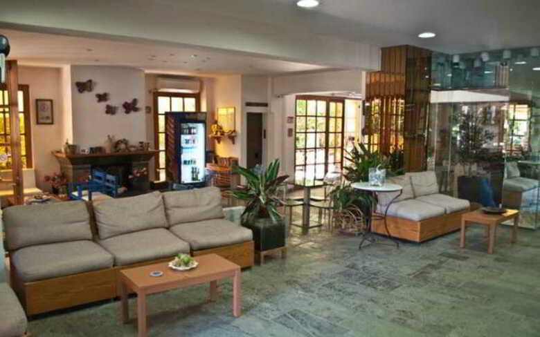 Stefanakis Hotel & Apartaments