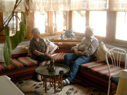 Emin Apart Hotel