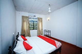 Nilaveli Corridor Hotel