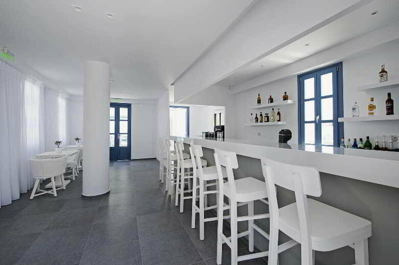 Hotel Acroterra Rosa Luxury Suites