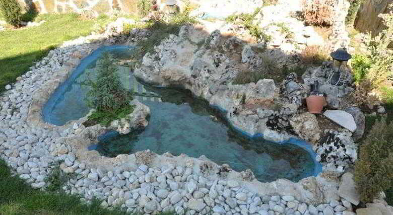 Hotel Vila Damaja