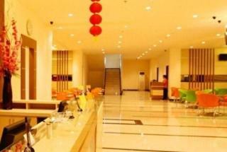 Halogen Hotel