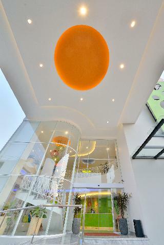 Pop! Hotel Stasiun Kota Surabaya