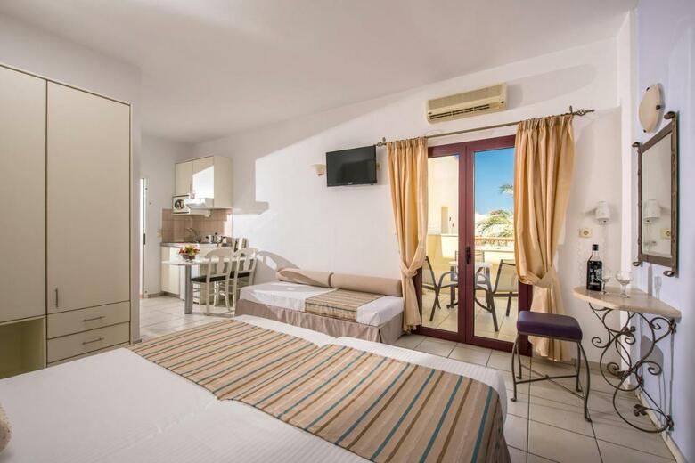 Apartamentos Bella Elena "by Checkin"