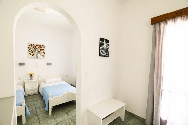 Hotel Finikas