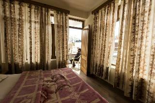 Hotel Tourist