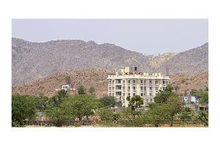 Hotel Satyam Palace