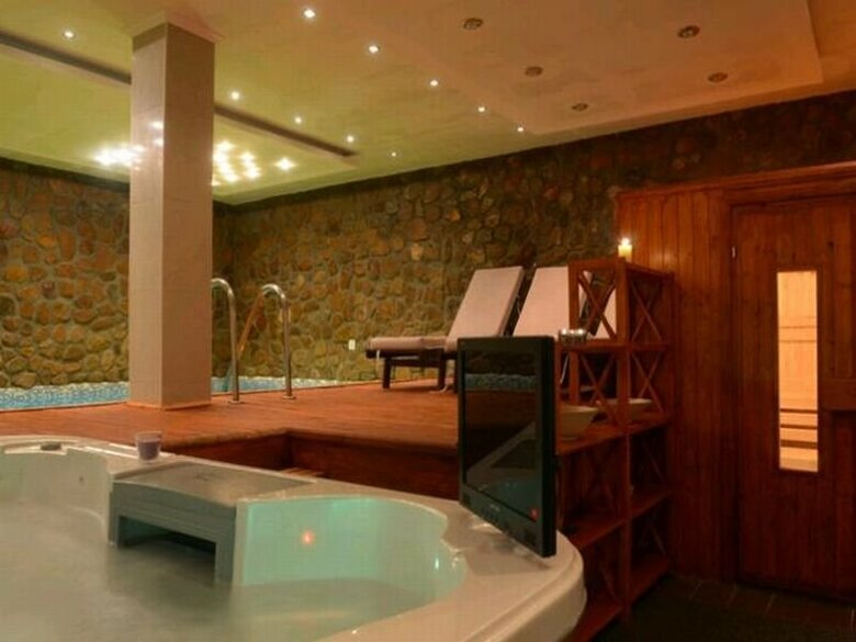Hotel Aurora Resort & Spa