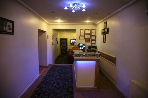 Aymini Hotel
