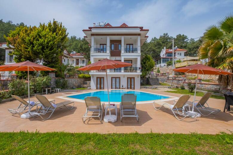 Olympia Villas