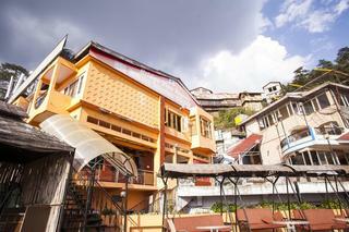 Hotel Bridge View Regency