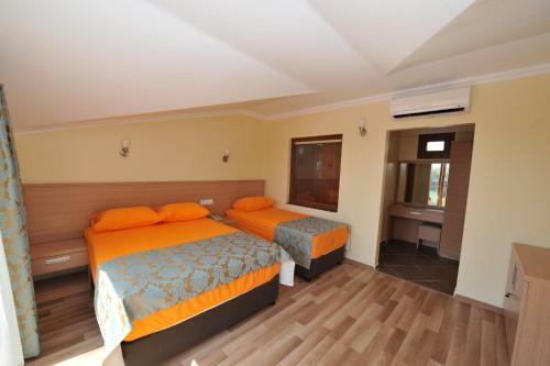 Magic Tulip Beach Hotel