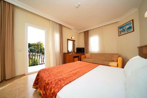 Mavruka Hotel
