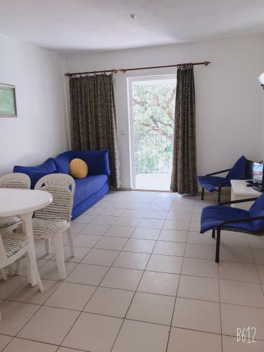 Ant Apart Hotel