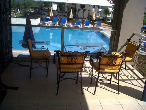 Ant Apart Hotel