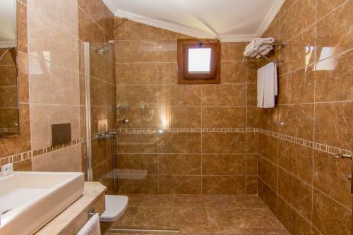 Unsal Hotel