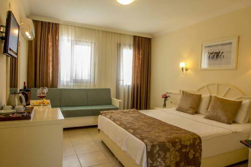 Unsal Hotel