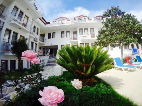 Unsal Hotel