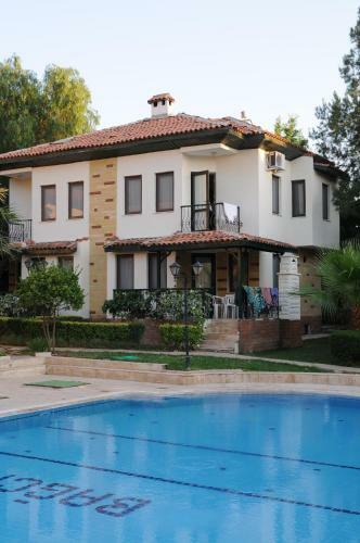Monta Verde Hotel & Villas
