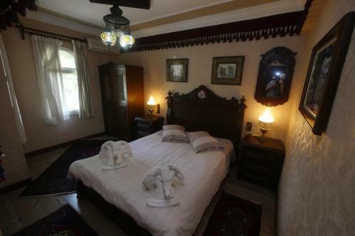 Hostal Bella Hotel