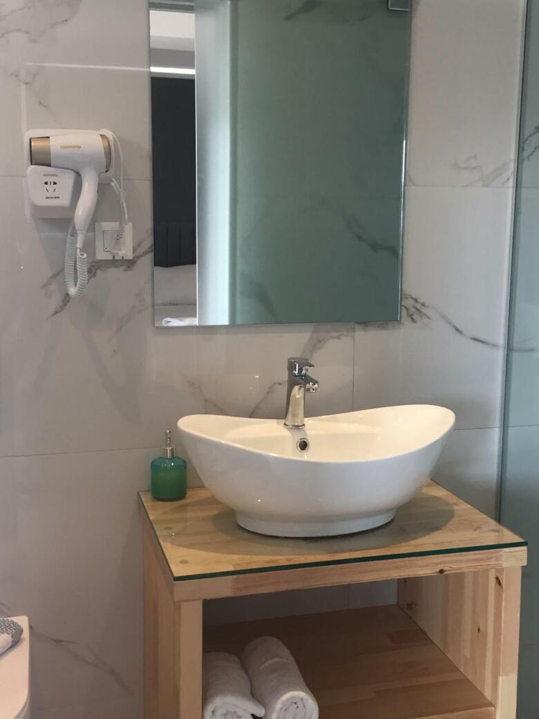 Adamakis Hotel