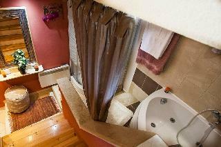 Aparthotel Estate Kares