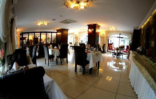 Saint John Hotel