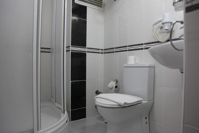 Hotel Ave Maria