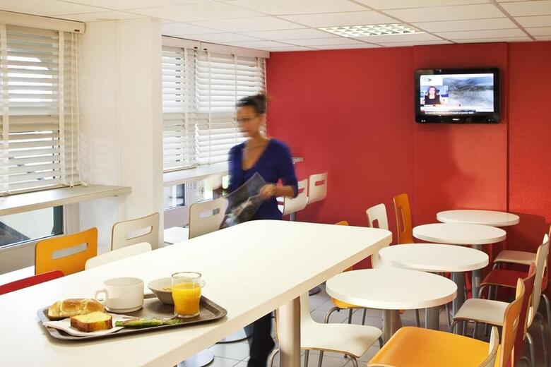 Hotel Premiere Classe Besancon - Ecole Valentin