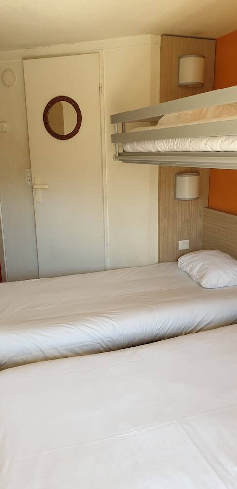 Hotel Premiere Classe Besancon - Ecole Valentin