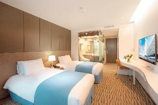 Whistle Lark Hotel