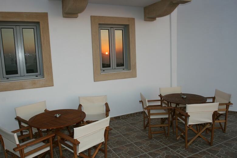 Athenea Hotel
