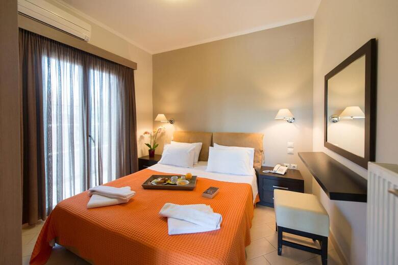 Apartamentos Christina Studios