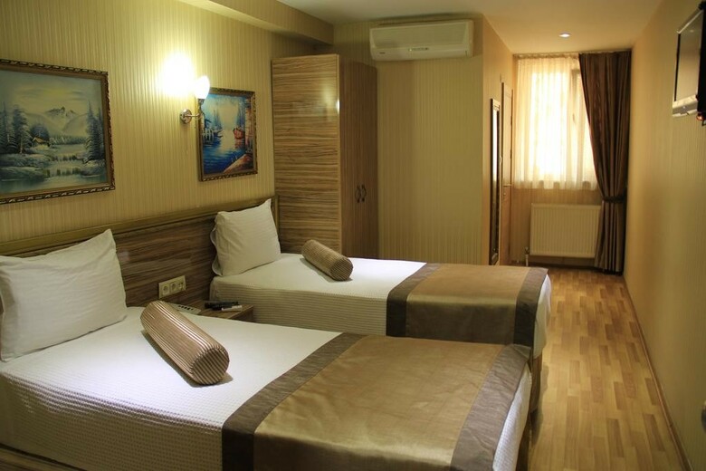Nuans Hotel