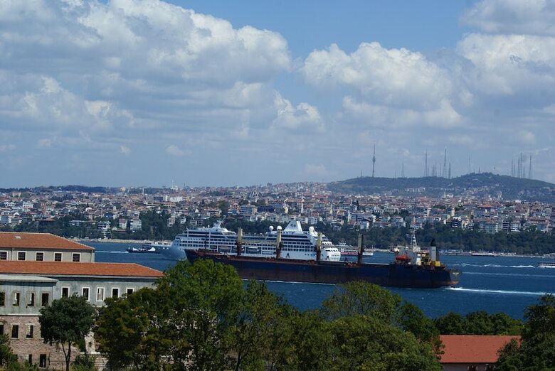 Hostal Metropolis Hostel & Guest House