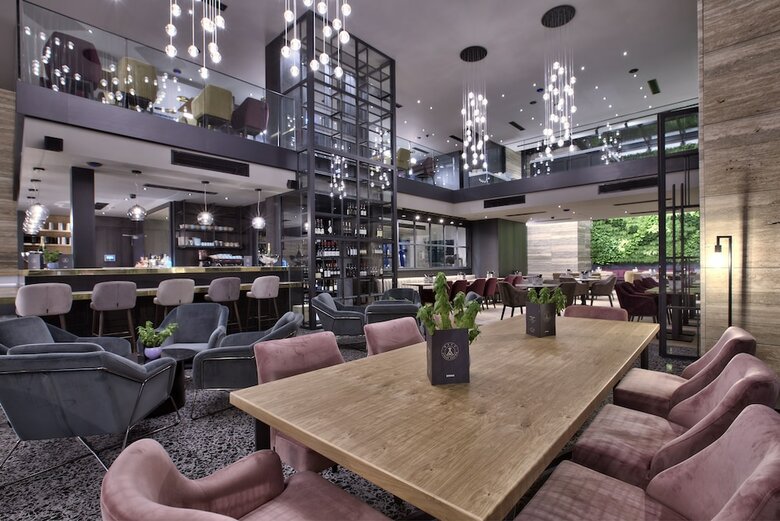 Number11, Urban Hotel