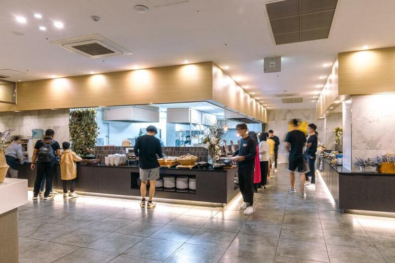 Jk Blossom Hotel