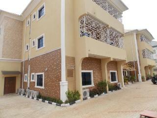 Hotel Sentinel Apartments And Suites Limited