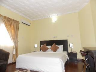 Hotel Sentinel Apartments And Suites Limited