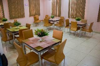 Hotel Rita's Events And Suites