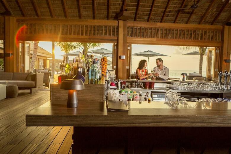 Hotel Hurawalhi Island Resort
