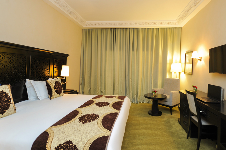 Hotel Riad Ennakhil And Spa