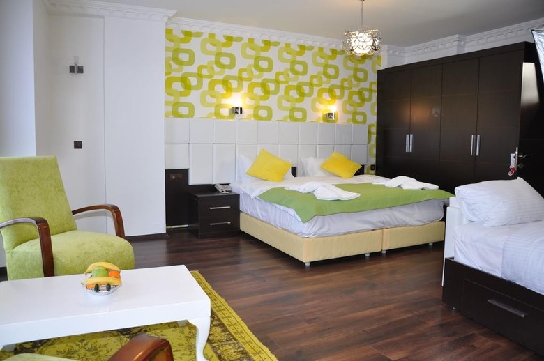 Kumru Hotel