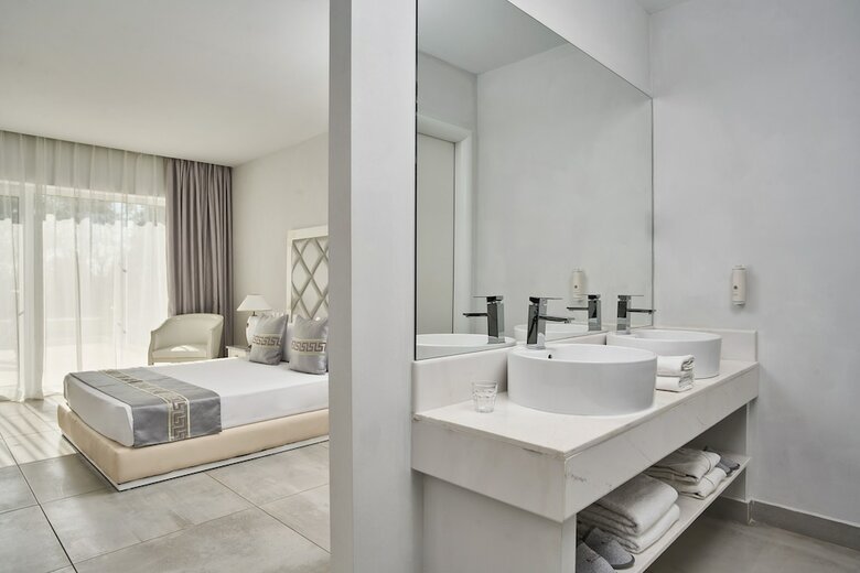 Hotel Kairaba Sandy Villas