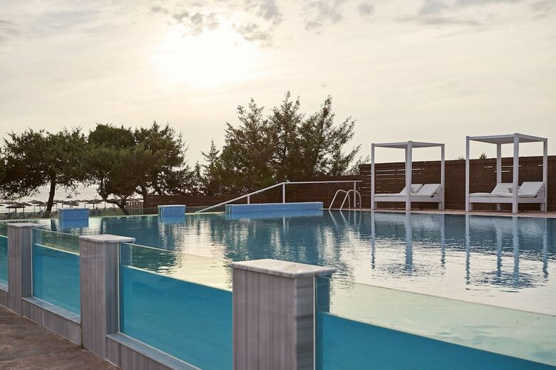 Hotel Kairaba Sandy Villas