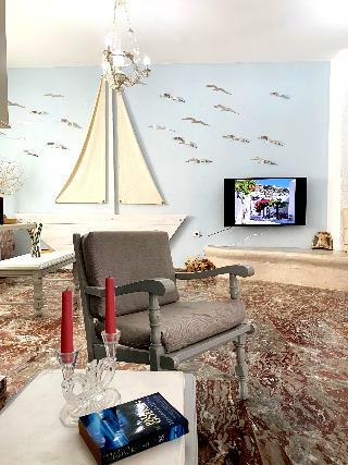 Iris Boutique Hotel