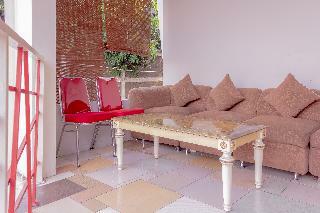 Hotel Oyo 208 G House